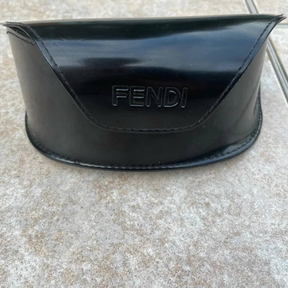 Fendi please see